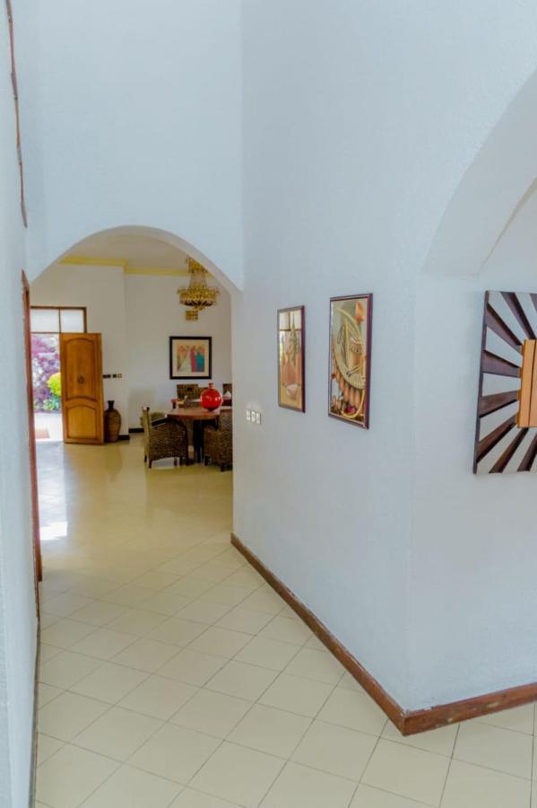 Select Boutique Hotel Kigali Luaran gambar