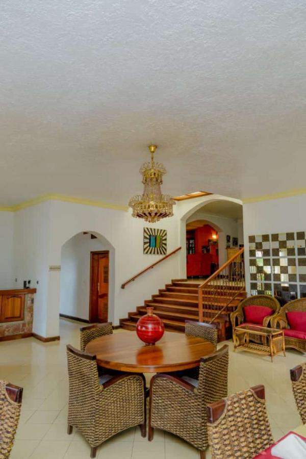 Select Boutique Hotel Kigali Luaran gambar