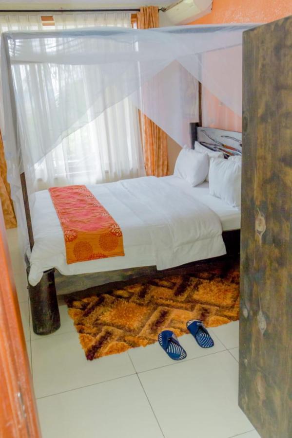 Select Boutique Hotel Kigali Luaran gambar