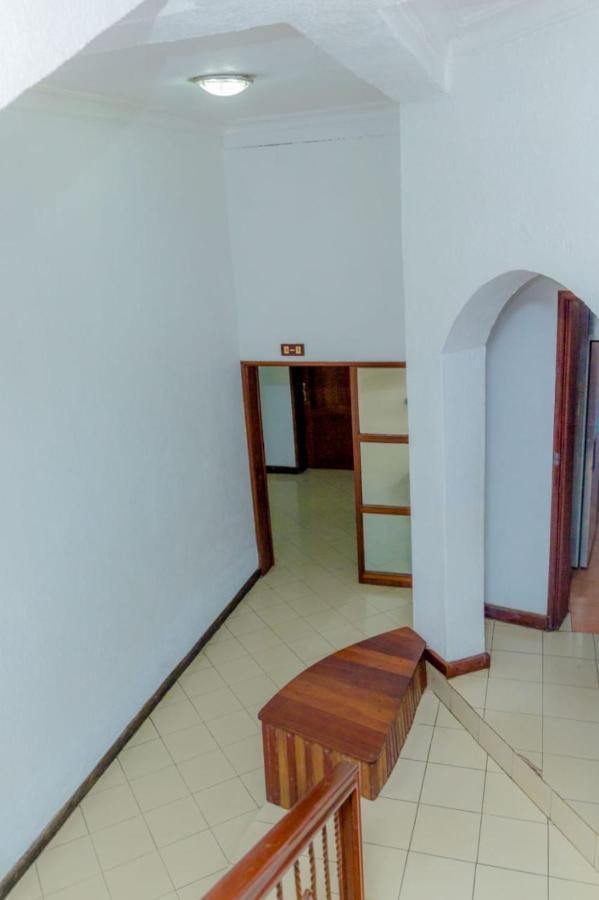 Select Boutique Hotel Kigali Luaran gambar